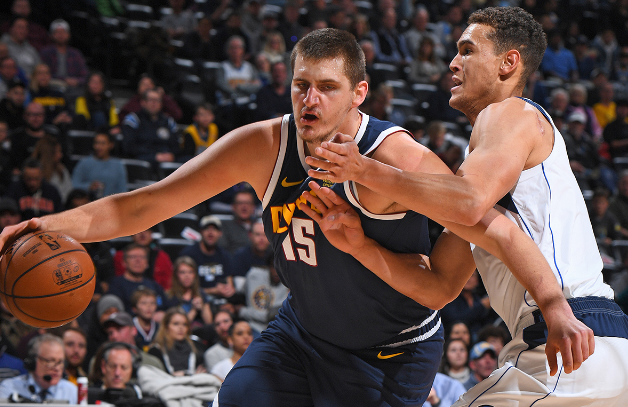 他在进攻端 他在进攻端