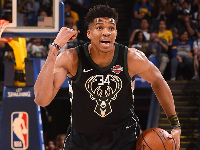 尤其是中场 尤其是中场