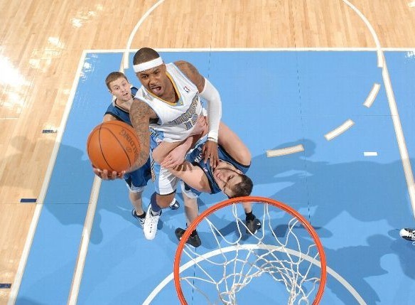 他在关键时 他在关键时