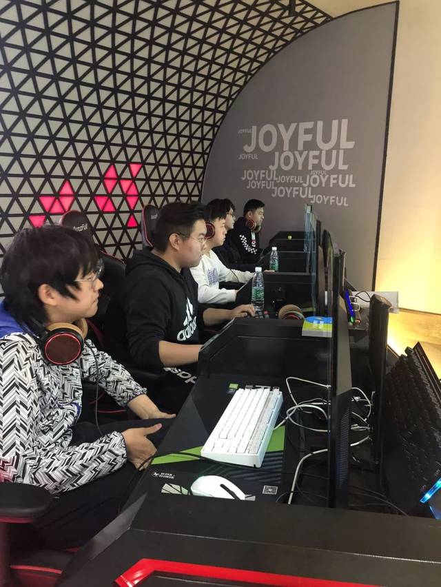 球员更多动 球员更多动