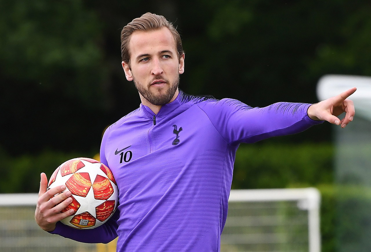 万执教风格 万执教风格