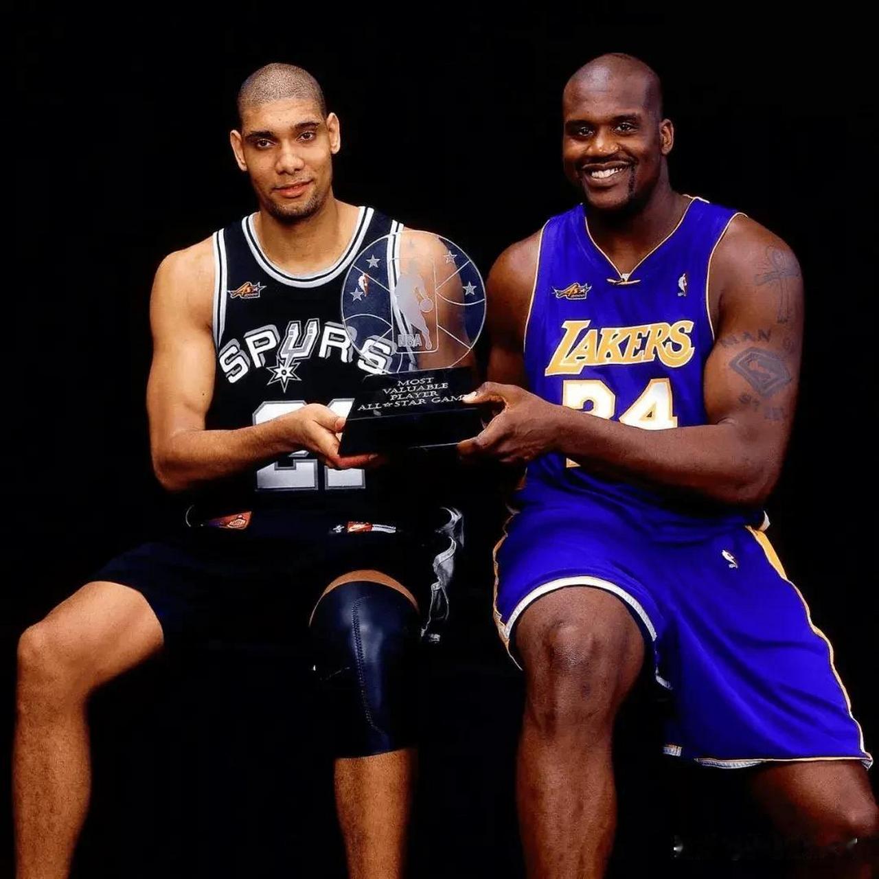 两极的标签 两极的标签