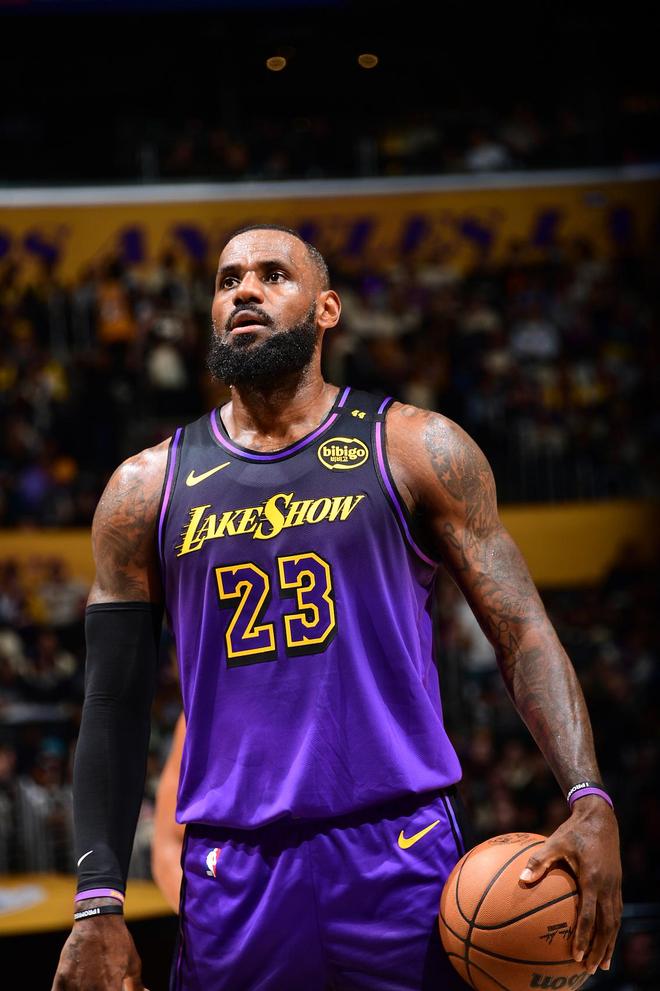 更衣室稳定 更衣室稳定